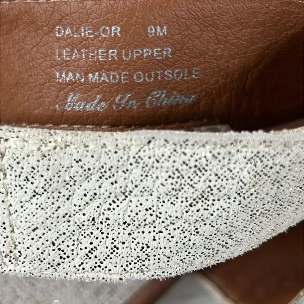 Donald J. Pliner Dalie Low Wedge Sandal Size 9